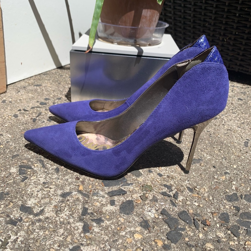 Sam Edelman Danielle pumps.